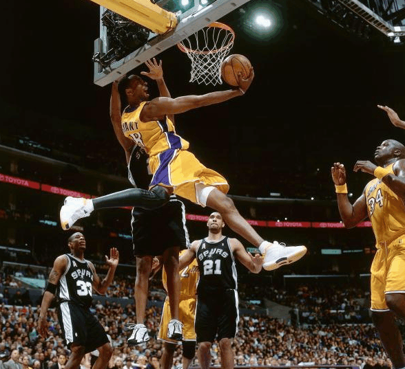 亚洲女足领 亚洲女足领